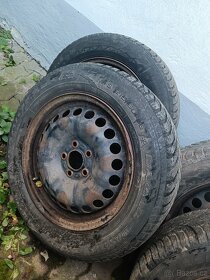 Zimní pneu/gumy/kola 215/60R 16 - 9