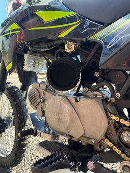 Pitbike Stomp 140ccm – TOP STAV – připravený na sezónu - 9