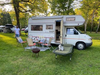 OBYTNÉ AUTO T4, RV. 1992 - 9