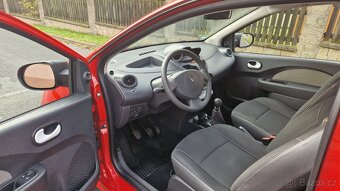 Renault Twingo 1.2i 55Kw Klima,Centrál na DO,Zimáky TOP - 9