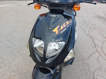 2000 PGO T-REX 125 ccm - 9