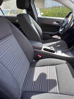 Mercedes Benz třídy A160 - 9