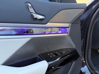 BMW 750e / TV / Lounge - 9