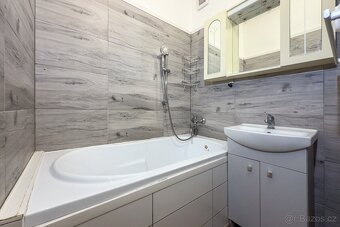 Pronájem, byt, 3+1, 73 m2, Chomutov Mostecká ulice - 9
