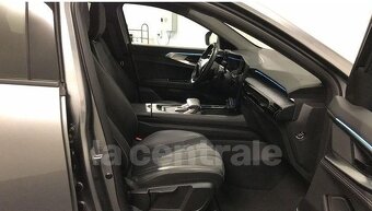 RENAULT Austral E-Tech HYBRID 200 TECHNO rok 04/2023 - 9