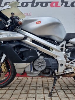 Aprilia SL Falco 1000 - 9