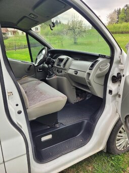 Opel Vivaro 1.9 DTI - 9