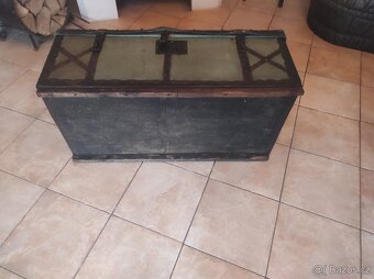 Starozitna truhla - 9