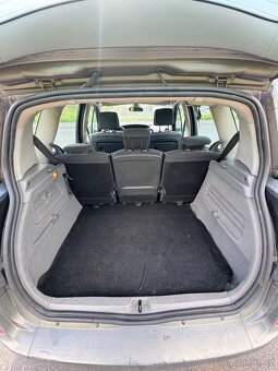 Renault Scenic - 9