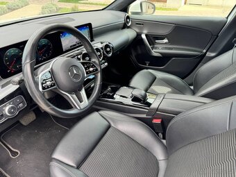 Mercedes-Benz A 180 - 9