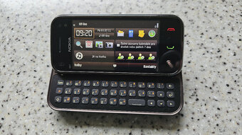 Nokia N97 mini, krásný stav. - 9