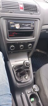 Benzín + LPG Škoda Octavia 2 1.6 mpi 75kw - 9