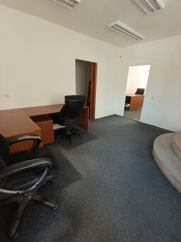 Pronájem kancelářských prostor s balkonem, 85m2, ul. Neředín - 9