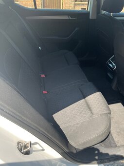 Škoda Superb III 1,6 TDI automat - 9