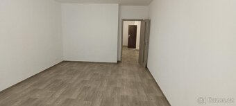 Pronájem bytu 1+1 v Pražské ulici v České Lípě - 9