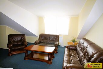 Hevlín, komerční prostor, penzion, víceúčelové, vhodné k pod - 9