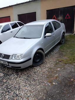 Wolkswagen Bora 1.9 TDI 85 kv - 9