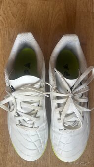 Kopačky, turfy a sálovky Adidas - 9
