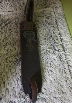 Freestylová koloběžka District HTS Grey - 9