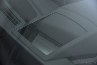 Q5 50 TFSIe Quattro S-line S-tronic, Head-Up, Keyless, LED - 9