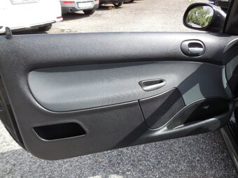 Prodám Peugeot 206 CC 1.6 16V 80kw - 9