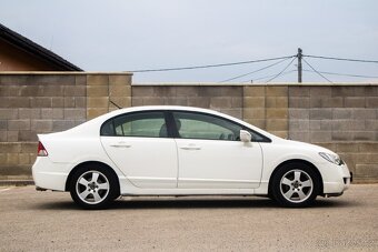 Honda Civic 1.3 Hybrid - 9