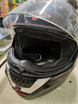 Výklopna helma, Caberg Justissimo GT - 9