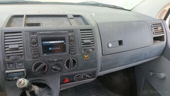 VW Transporter T5 1.9tdi 77kW AXB rv. 2003 - 9