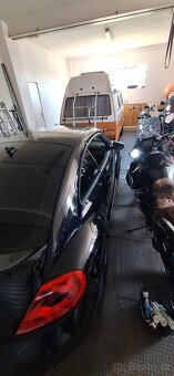 VW Beetle Fender Edition - 2.0 TSI - 155 kW - 9