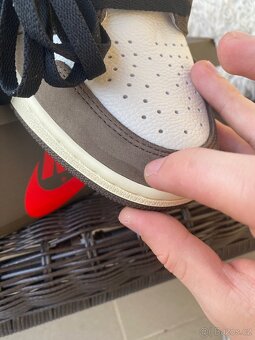 Jordan 1 High Dark Mocha Travis Scott 43 - 9
