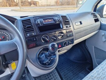 Volkswagen Transporter / 2.0TDi / 75KW / 9.MÍST - 9
