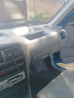 SUZUKI SWIFT 1.3 Hatchback - 9