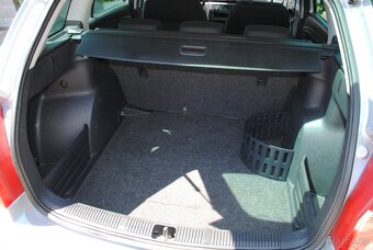 Škoda Fabia 2 kombi 1.6TDi 66kW - klimatizace - rv. 08/2013 - 9