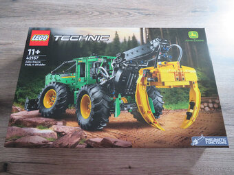 LEGO Technic velké / cenné sety (Daytona, McLaren, CAT D11) - 9