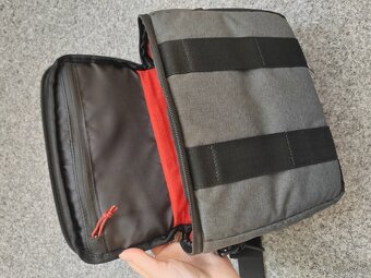 Sony A6000 + příslušenství - 9
