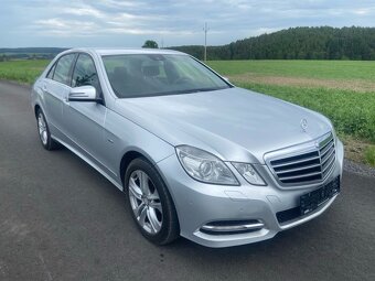 Mercedes E 4x4,3.0 CDI,195kW(265PS),229t.km,Xenony,TOPstav - 9