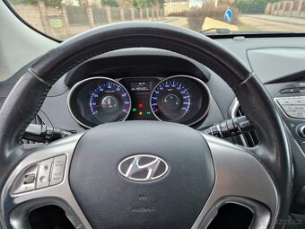 Hyundai ix35 2.0 benzin 4x4 - 9