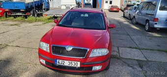 Škoda Octavia combi II 1.6 i + LPG 75kW Elegance Tažné-TOP - 9
