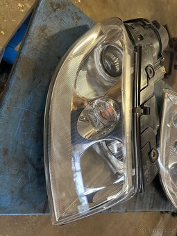 Xenony Volkswagen Passat B5.5 orig. Hella - 9