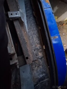 Avia A31 - hákový nosič kontejnerů s kontejnerem - 9