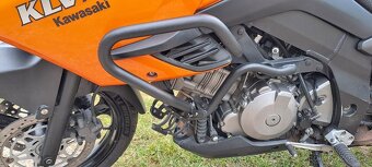 Kawasaki KLV 1000/V Strom DL 1000 - 9