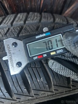 Zimní pneumatiky Barum Polaris 185/60//15 - 9