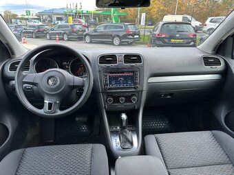 Volkswagen Golf 2011 - 9