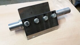 Malý štěpkovač, drtič, špalíkovač - 9