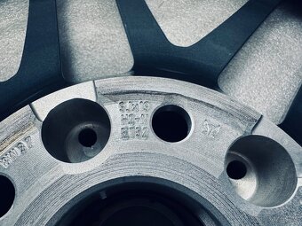 TOP letní kola Mercedes CLA45 AMG R19 - 9