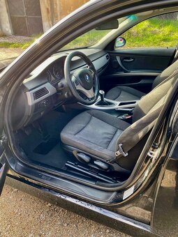 BMW 320D - 9