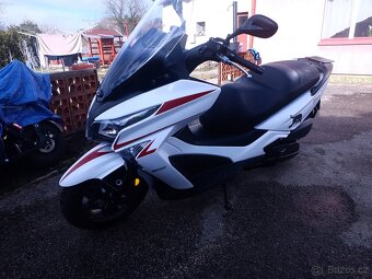 KYMCO 300X-TOWN - 9