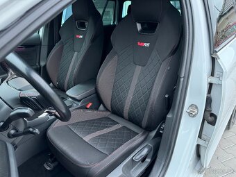 Škoda Octavia Combi 2.0 TDI RS DSG - 9