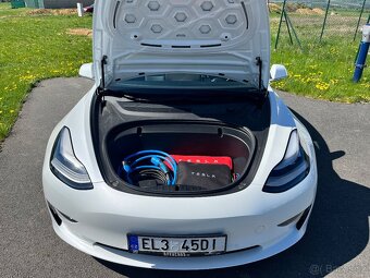 Tesla Model 3 4x4 Long Range 75 kWh DPH Tažné - 9