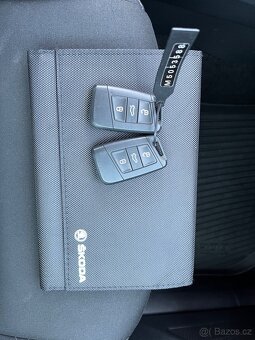 KAROQ - 9
